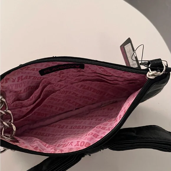 Playboy Small Chain Wristlet/ Clutch Bag🤍 - Picture 5 of 5